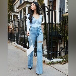 Express High Rise Flare Jeans Medium Wash Petite Size 4S Raw Hem